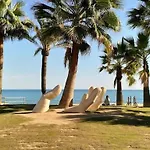 Sea And Escape Apartment