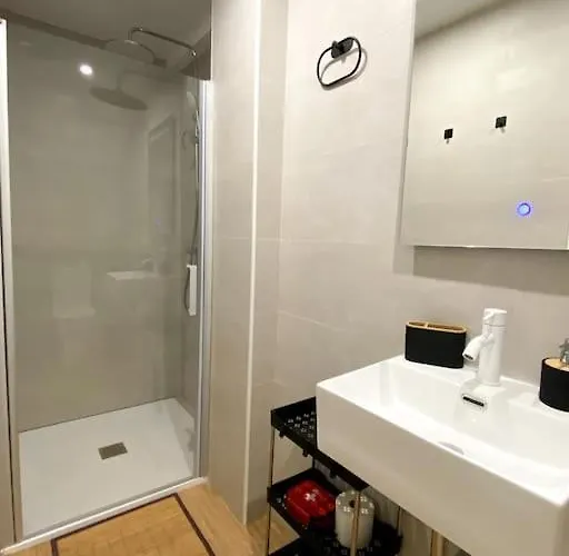 Sea And Escape 丰希罗拉